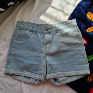 KOREAN STYLE HIGH WAIST SHORTS